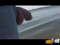 max-perversgeil - Ostseespaziergang ganz ungeniert