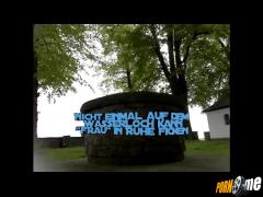 surimay - Nicht einmal auf dem Wasserloch kann Frau in Ruhe ficken